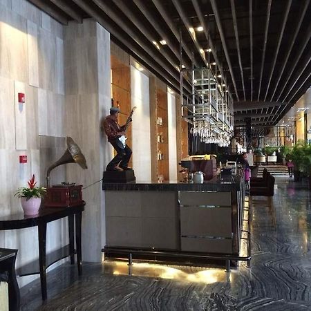Chengdu Hello Hotel 슈앙리우 외부 사진